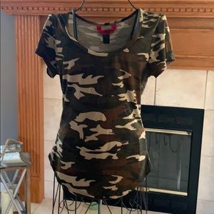 Cute form fitting army tee
